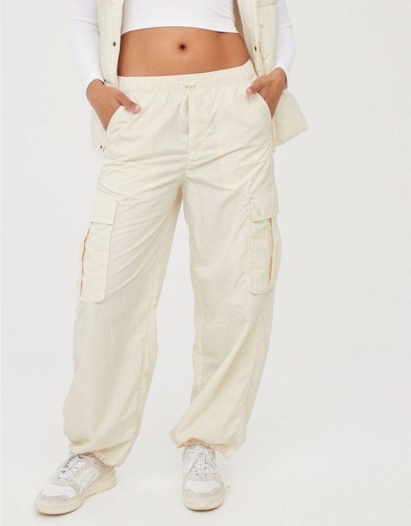 Pantalon Aerie OFFLINE By Chill Moves Cargo Blanche | IQK-09949408